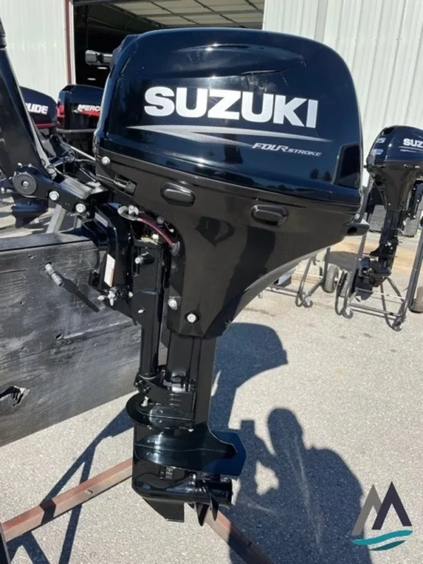 2021-suzuki-9-9-hp-4-stroke-manual-start-outboard-tiller-motor-1000x1000-1-600x800-1.webp